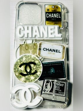 MADE TO ORDER❗️Available for Any Phone Model 
Bling Phone Case